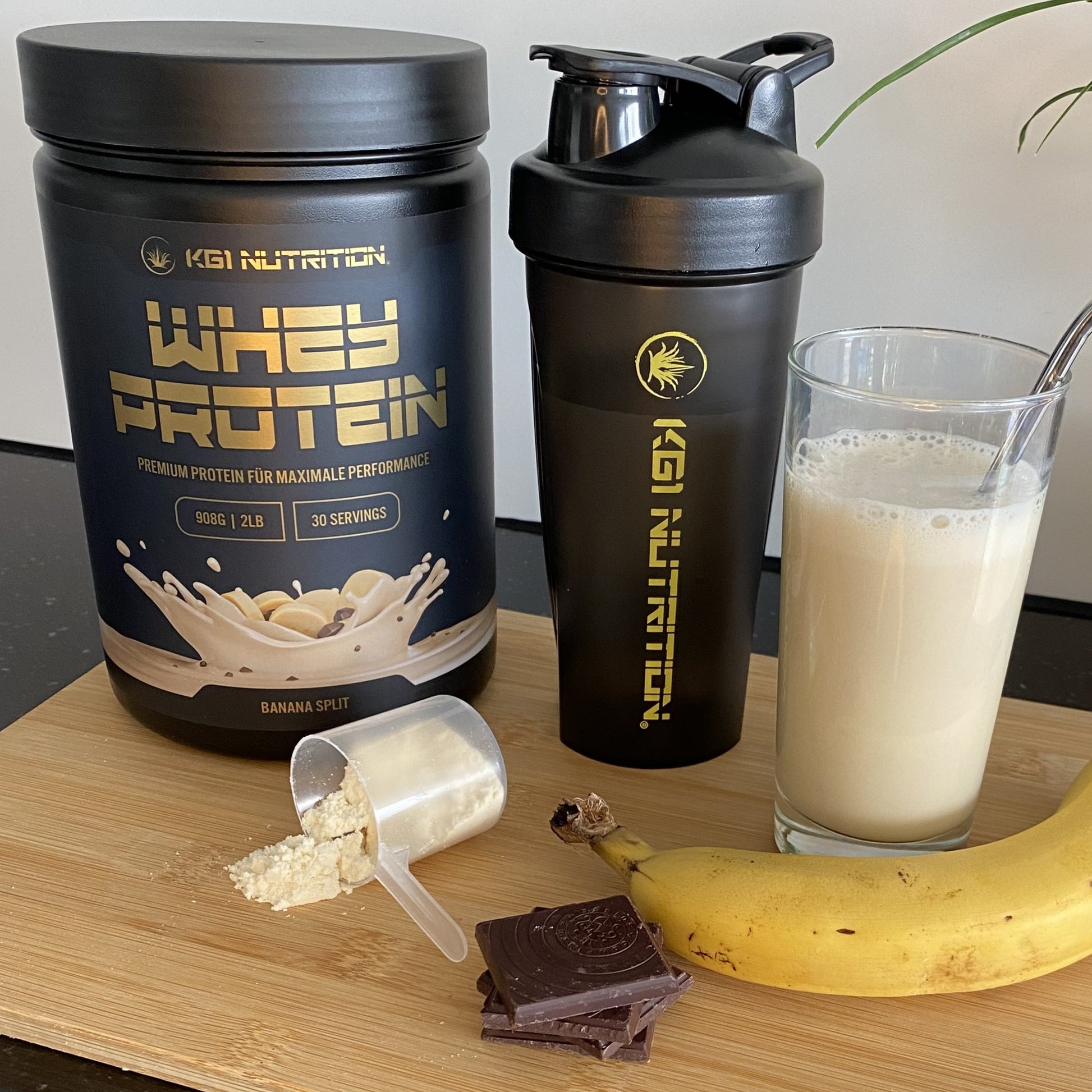 Angemischtes KG1 Nutrition Whey Protein Banana Split